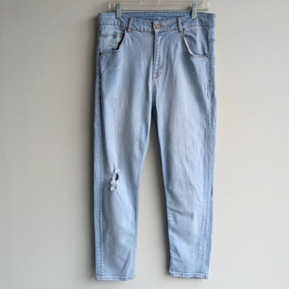 ASOS straight leg distressed high rise jeans - Picture 1 of 8
